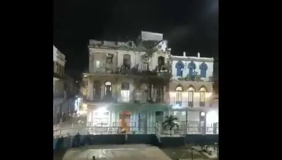 Κούβα: Τρεις νεκροί μετά από κατάρρευση κτιρίου στην παλιά Αβάνα