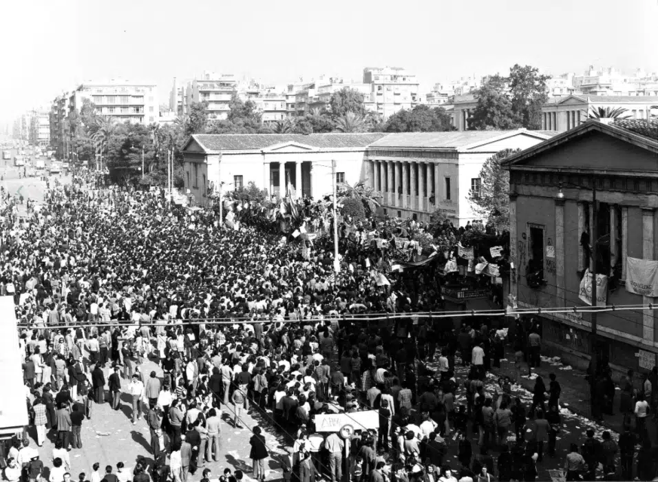 50 χρόνια Πολυτεχνείο: Το χρονικό της εξέγερσης των φοιτητών το 1973