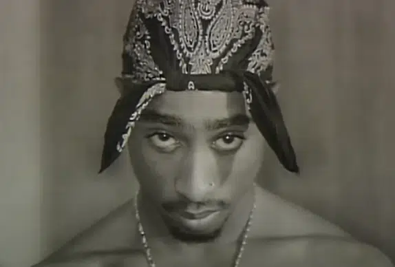 Tupac Shakur: Έδωσαν το όνομά του σε δρόμο στην Καλιφόρνια