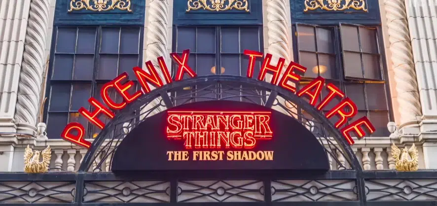 «Stranger Things: The First Shadow»: Πρεμιέρα της θεατρικής παράστασης στο Λονδίνο
