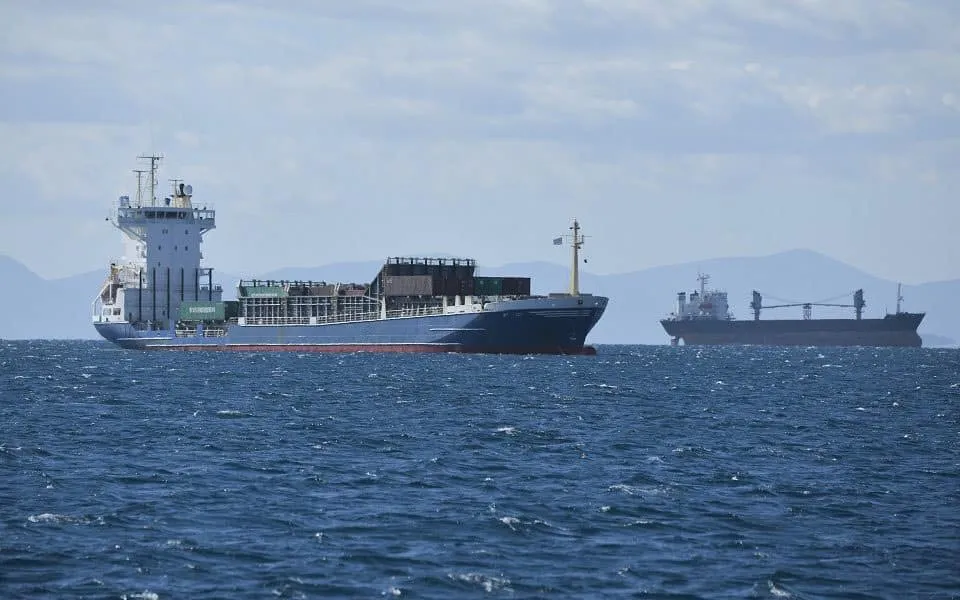 Πειρατεία σε εξέλιξη σε ελληνόκτητο tanker στα στενά του Ορμούζ στο Ομάν