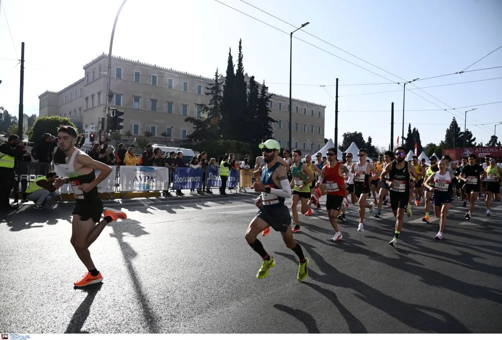 Ημιμαραθώνιος Αθήνας: Κυκλοφοριακές ρυθμίσεις σήμερα στο κέντρο - Δείτε αναλυτικά