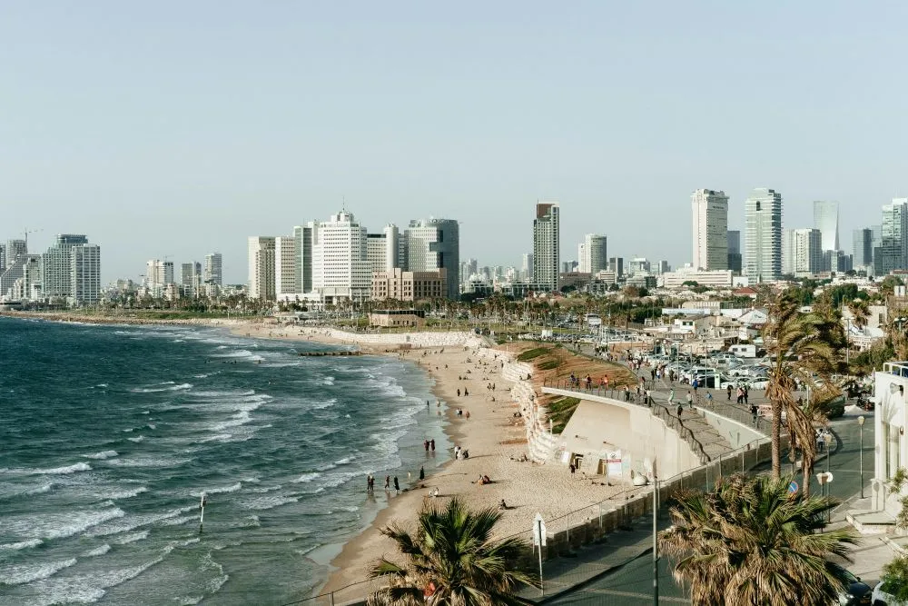 EasyJet: Αναστέλλει τις πτήσεις προς το Τελ Αβίβ έως τον Οκτώβριο