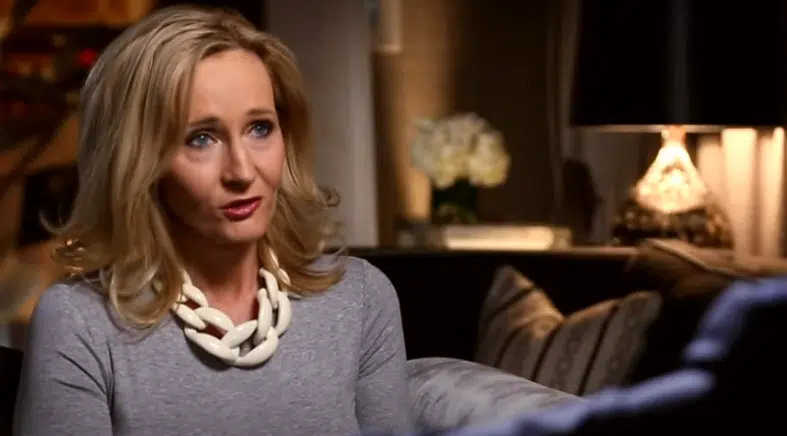 J.K. Rowling: Κινδυνεύει με ποινική δίωξη σύμφωνα με τη νέα νομοθεσία της Σκωτίας